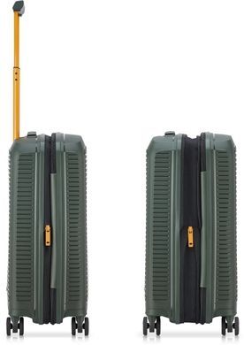 Чемодан Roncato Arcade из полипропилена на 4-х колесах и расширением 418403 Verde Militare (малый)
