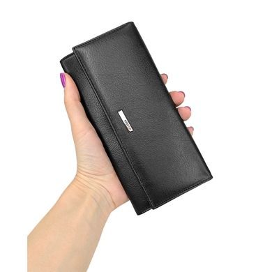 Кожаный женский кошелек Karya на магнитах KR1101-629 черного цвета