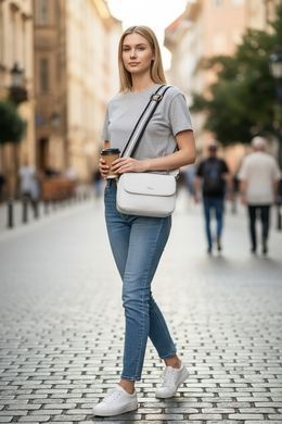 Женская сумка Karya из зернистой кожи KR2567-09 белого цвета
