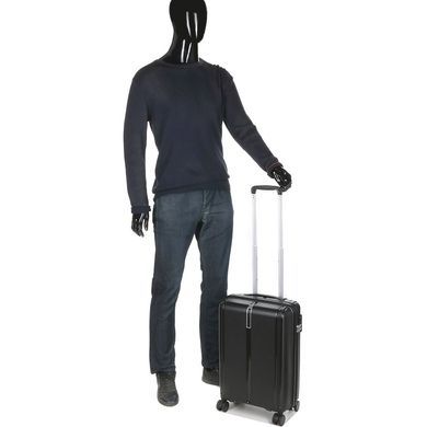 Чемодан Travelite Vaka из полипропилена на 4-х колесах TL076447-01 black (малый)