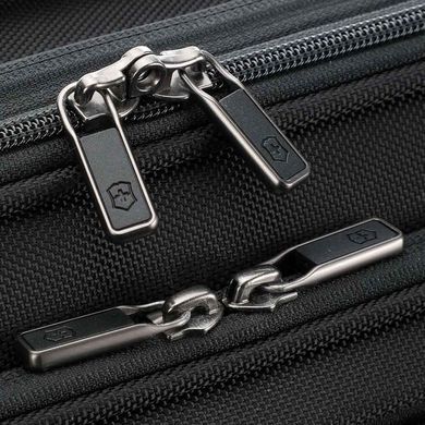 Чемодан Victorinox Travel WERKS TRAVELER 6.0 текстильный на 4-х колесах Vt605402 (малый) с отделением для ноутбука до 15"