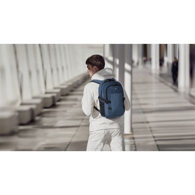 Повсякденний рюкзак з відділенням для ноутбуку до 15" Victorinox Vx Sport Evo Compact Vt611415 Deep Lake