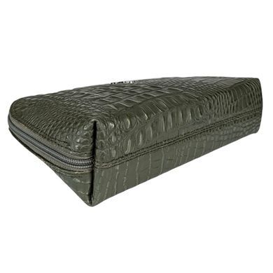 Большая косметичка Karya из тисненой кожи KR2029-634-1 оливкового цвета