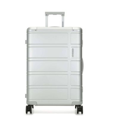 Валіза з алюмінію на 4-х колесах American Tourister Alumo 70g*001 (мала), 70g-Silver, Середня M, 5,3 кг, 50-75 літрів, 74 л, 46 x 67 x 27,5 см, більше 4 кг, Без розширення, Сірий