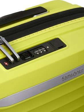 Чемодан Samsonite Upscape из полипропилена на 4-х колесах KJ1*001 Lime (малый)