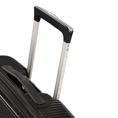 Чемодан American Tourister Soundbox из полипропилена на 4-х колесах 32G*001 Bass Black (малый)