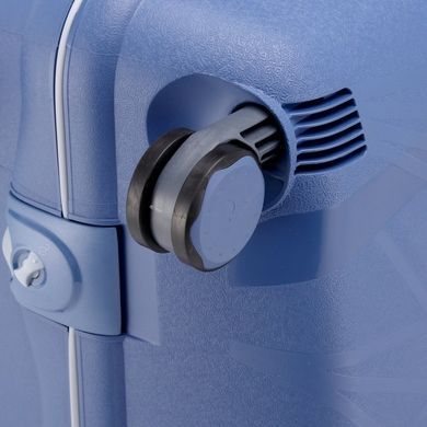 Чемодан из полипропилена на 4-х колесах Roncato Light 500711/33 Синий (большой)