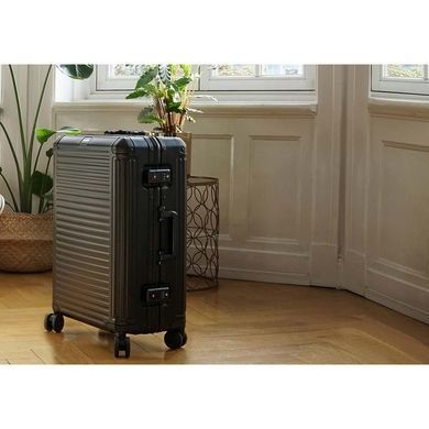 Валіза з алюмінію на 4-х колесах Travelite Next TL079949 Black (велика)