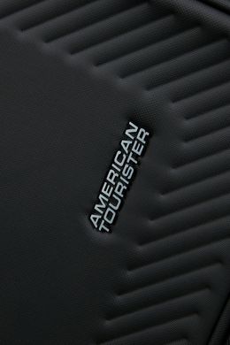 Чемодан American Tourister Dashpop с отделением для ноутбука до 15,6" из полипропилена на 4-х колесах MG5*004;19 True Black (малый)