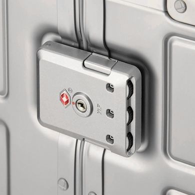 Чемодан из алюминия на 4-х колесах American Tourister Alumo 70g*001 (малый), 70g-Silver, Малый S, 4,3 кг, 0-50 літрів, 34 л, 39 x 55 x 23 см, більше 4 кг, Без розширення, Сірий, Wizz Air (40х55х23), Lufthansa (40х55х23), Turkish Airlines (40x55x23), British Airways (45x56x25), LOT Polish Airlines (40x55x23), Czech Airlines (45x55x25), Air Canada (40x55x23), EasyJet (45х56х25), Air Baltic (40x55x23), Belavia (40х55х25), Austrian (40x55x23), Swiss (40x55x23), Smart Wings (45x56x25), Germanwings (40x55x23)